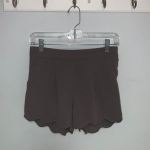 Dark gray scallop edge shorts